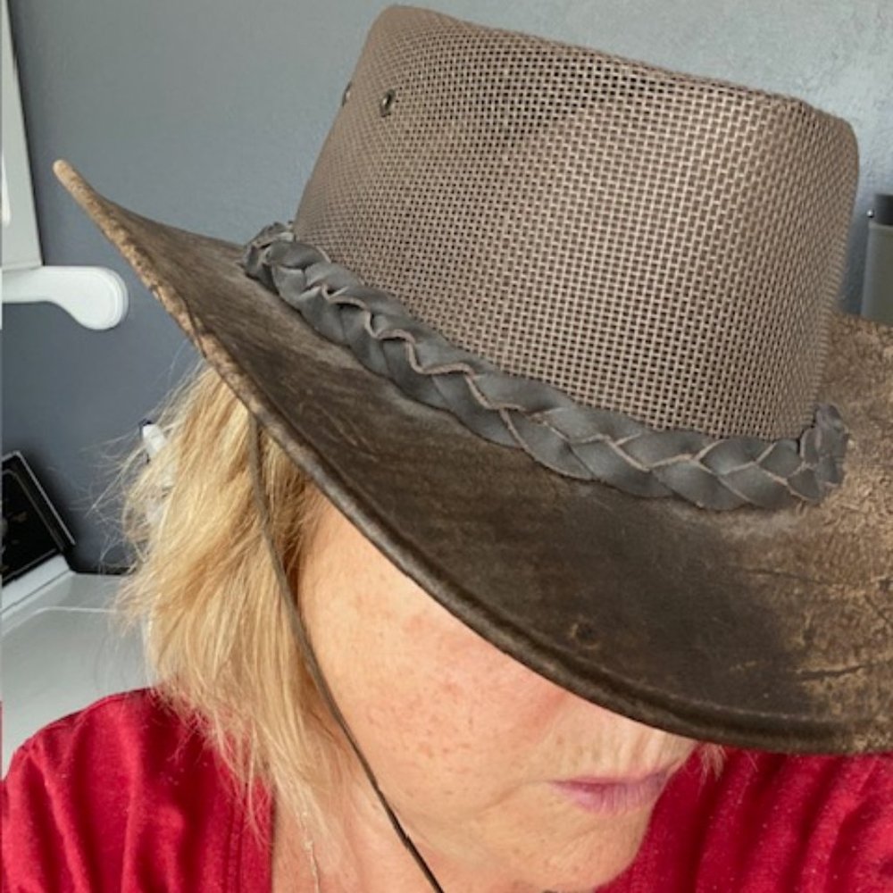 Koolaroo Stonewash Mesh Aussie Kangaroo Leather Bush Hat - Picture 6 of 10